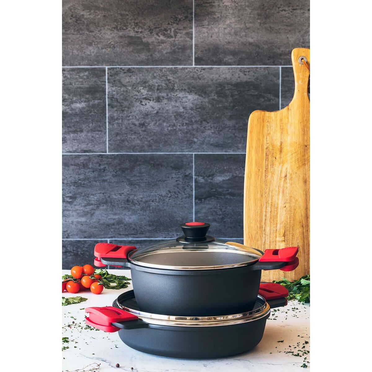 Casserole avec Couvercle en Verre BRA A410532 Rouge 5 L